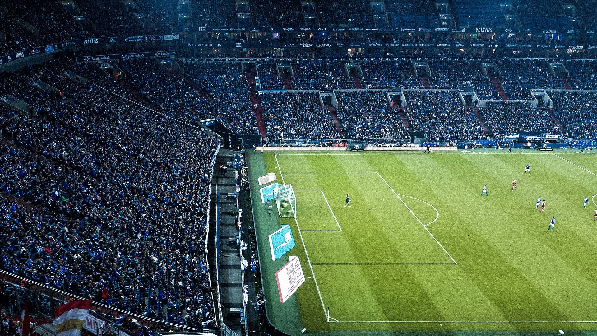 电竞城市构建电竞产业创新生态圈，电竞产业对城市的要求