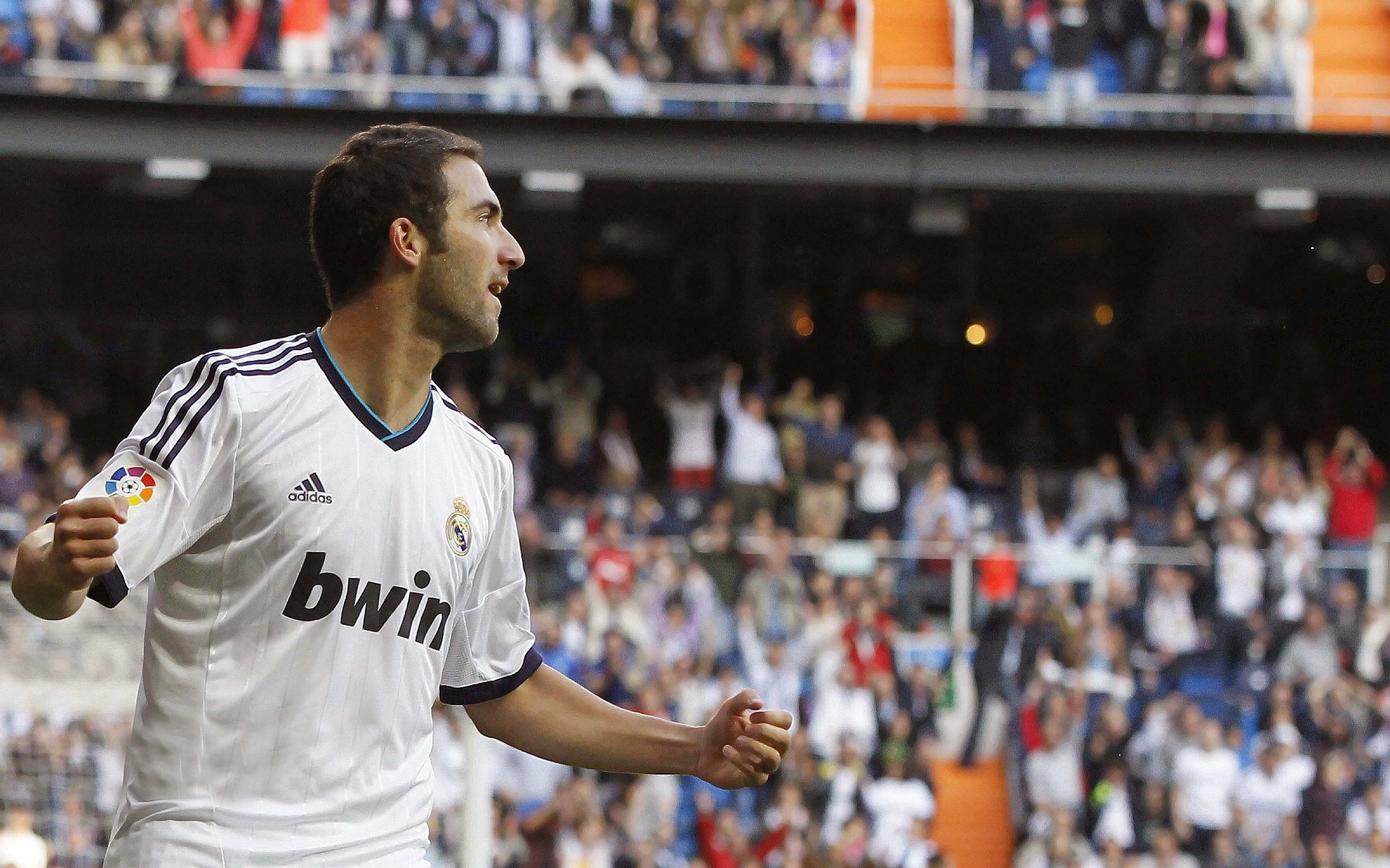 开云体育官网下载-巴黎圣日耳曼罕见失利,球员士气受挫,巴黎圣日耳曼队首发